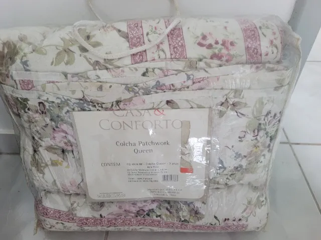 Cobre leito tamanho queen nunca usada