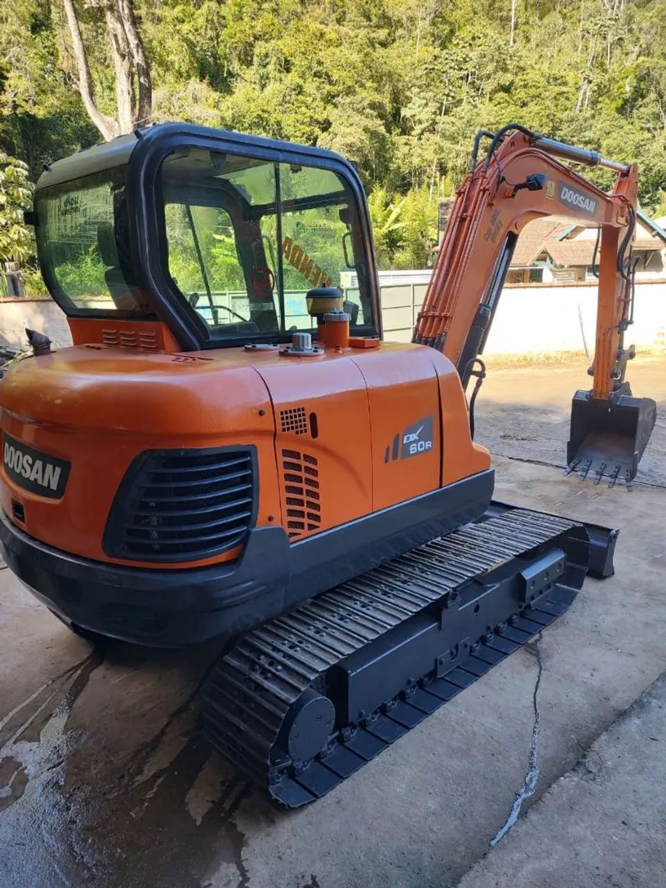 Mini Escavadeira Doosan ano 2018 DX60R - Foto 5