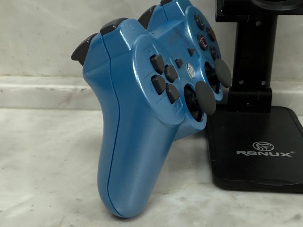 PlayStation 3 Splash Blue DualShock Controller64717210809601122
