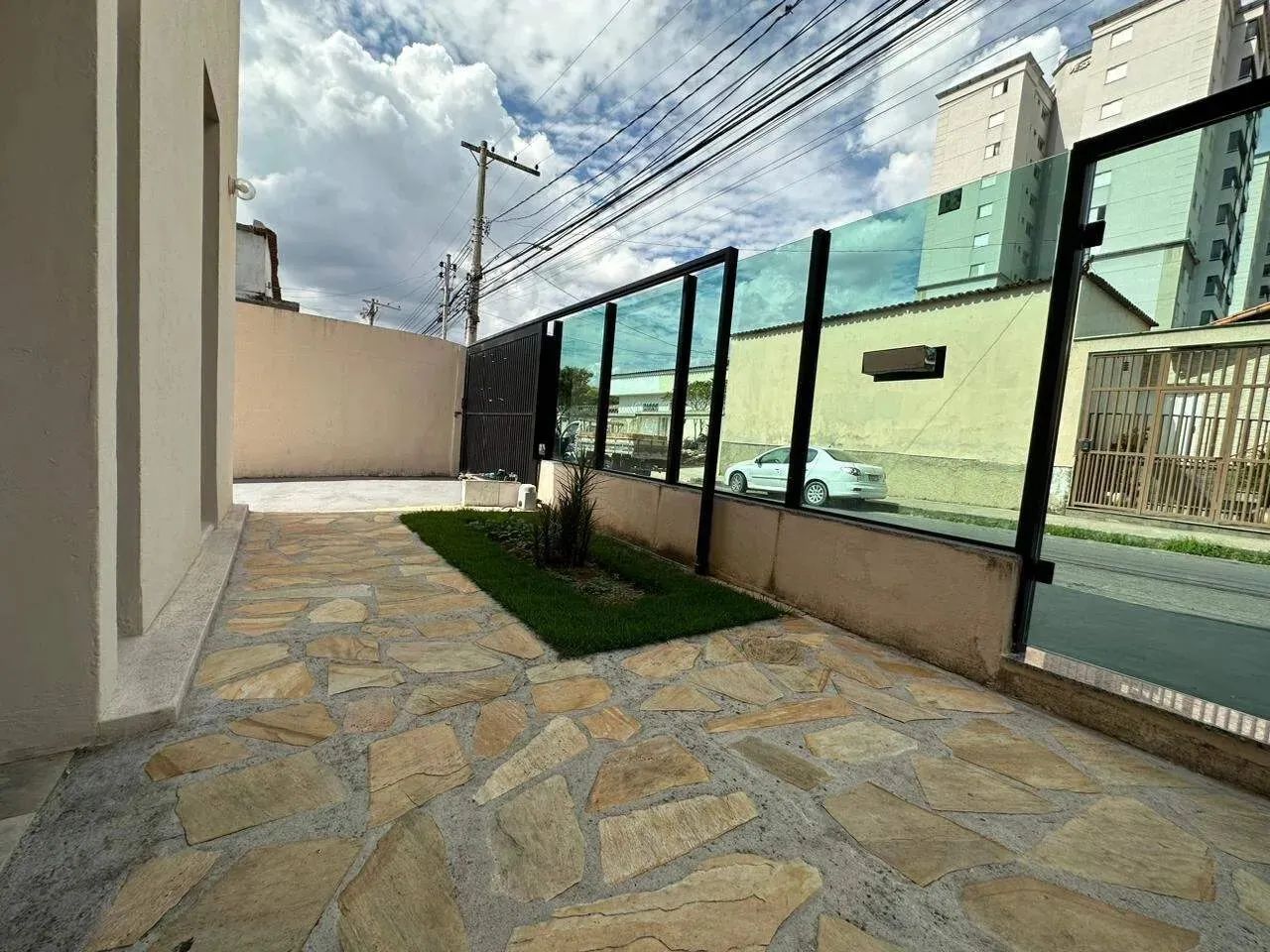 Casa com 3 quartos no bairro Ouro Preto -BH - Foto 2