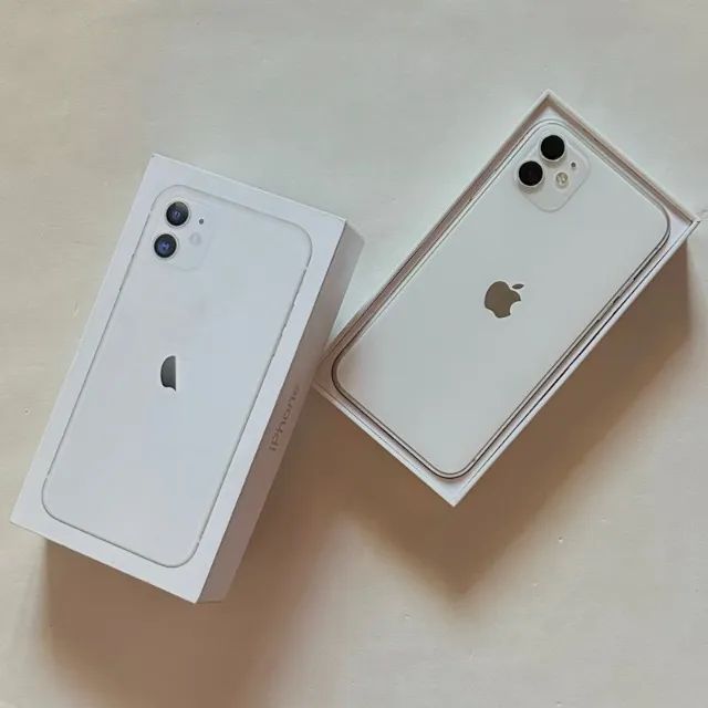 iPhone 11 64GB (Branco)