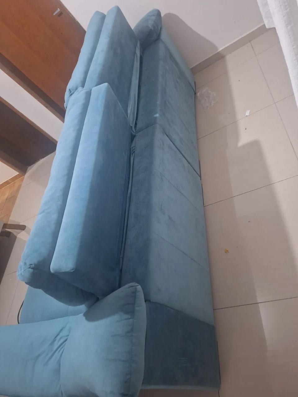 Sofá modular azul confortável