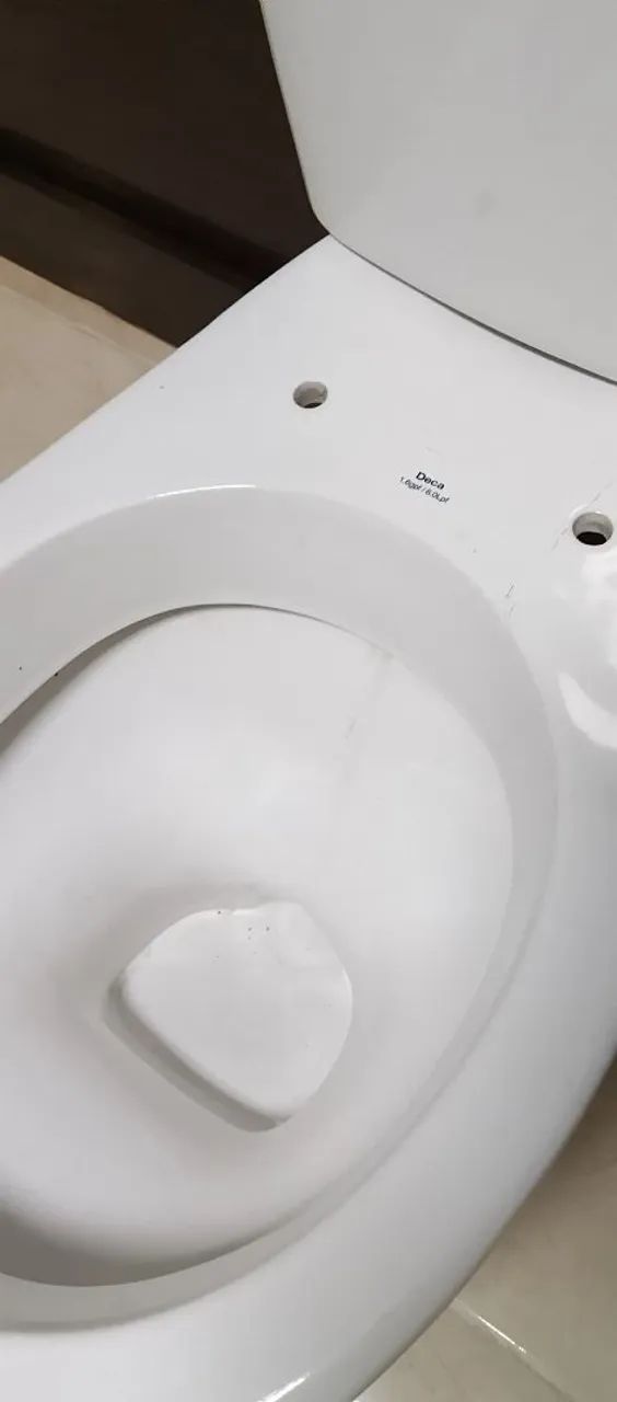 Vaso sanitário acoplado Deca  - Foto 3