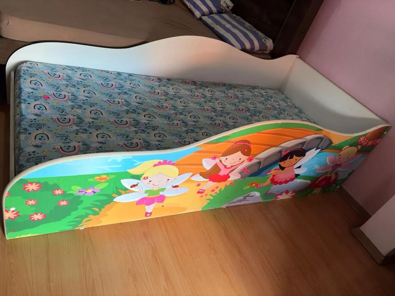 Cama solteiro com colchão 