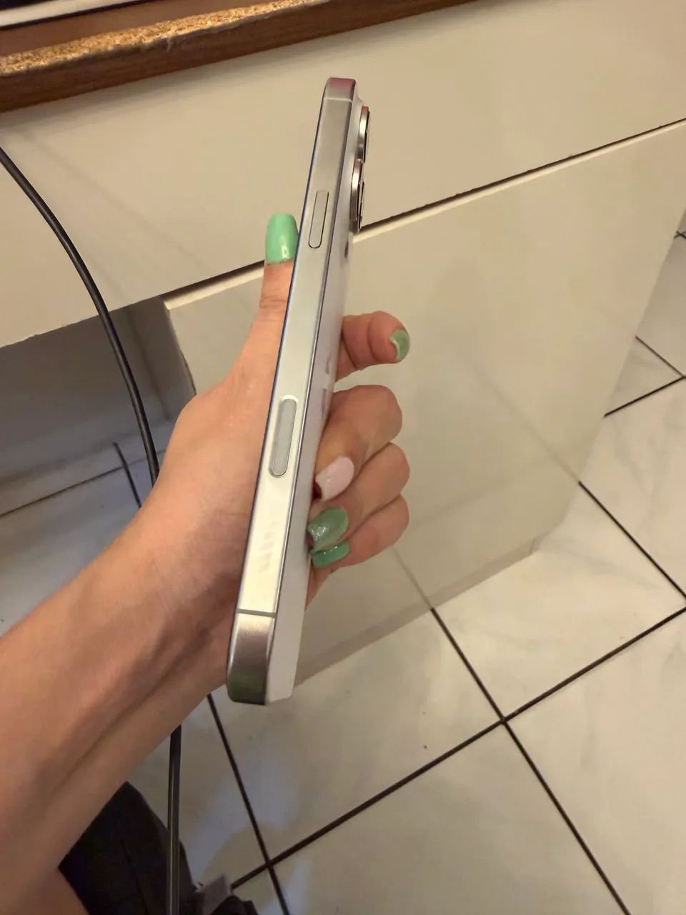 Vendendo IPhone 16 pro Max 256GB - Foto 4