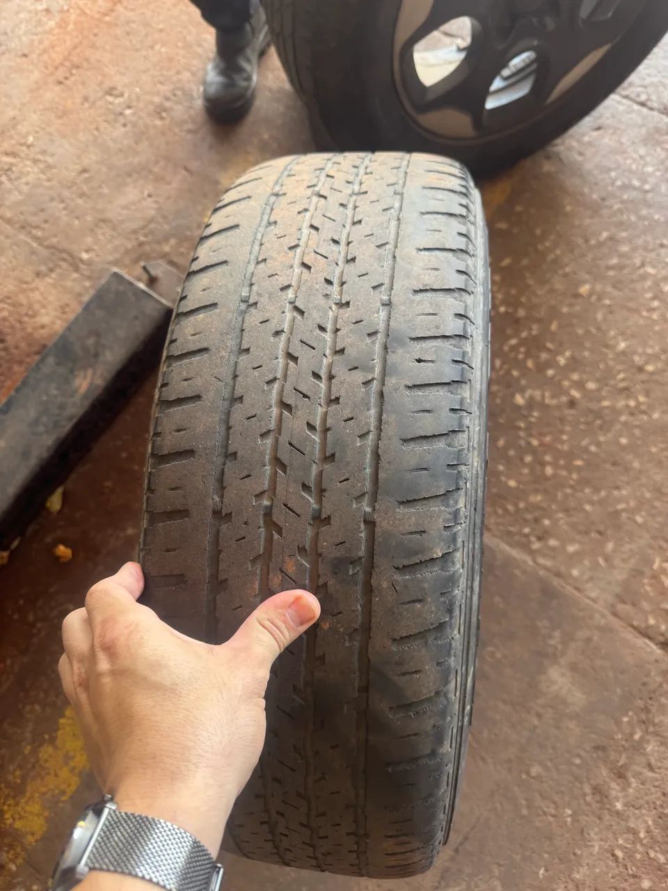 Vende se Pneus usado  - Foto 2