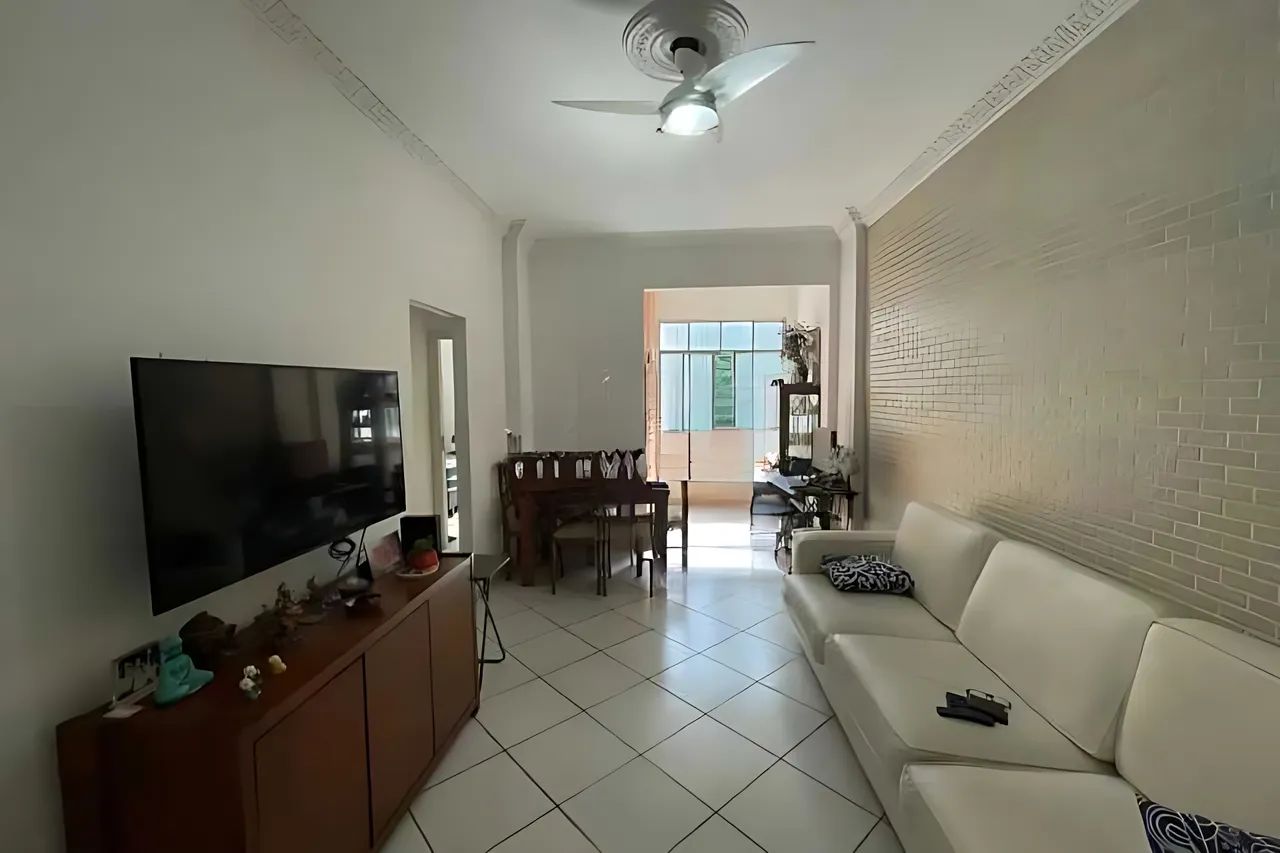 Apartamento : / Residencial / Humaitá