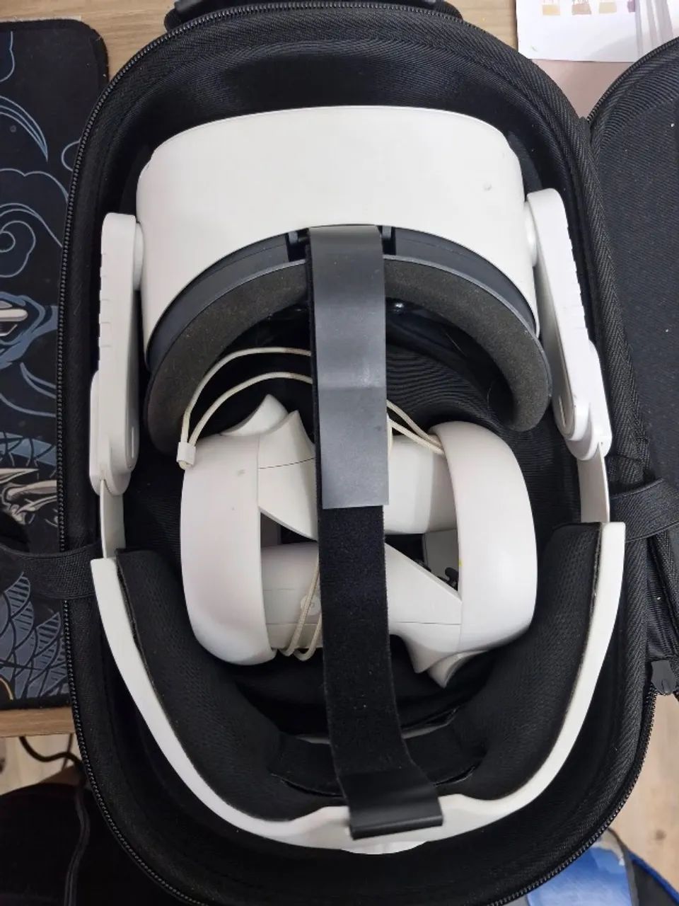 Oculus Quest 2 - 256GB - Branco - Controles Originais + Case
