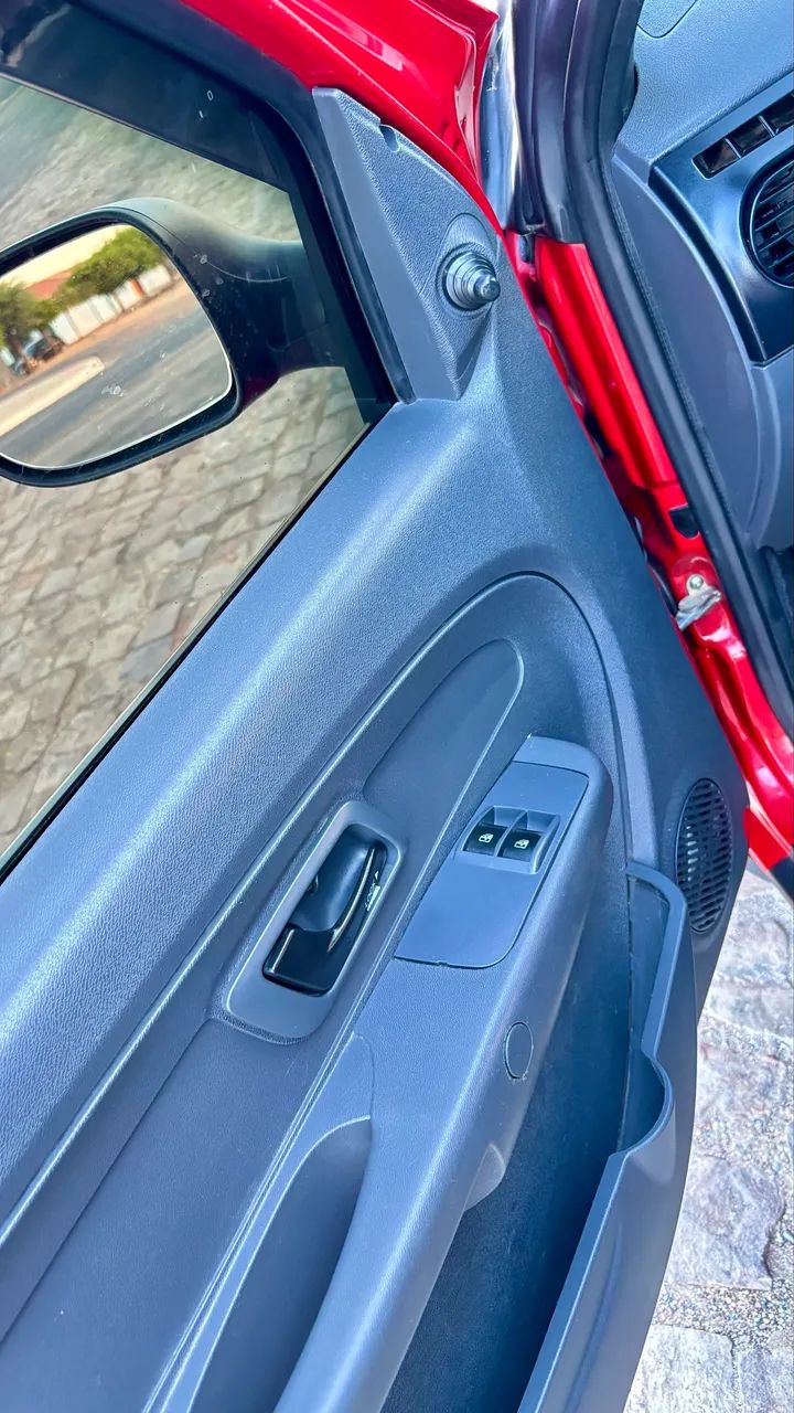 Fiat Strada Working Hard 1.4 Fire Flex 8V CD 2018 - Foto 3