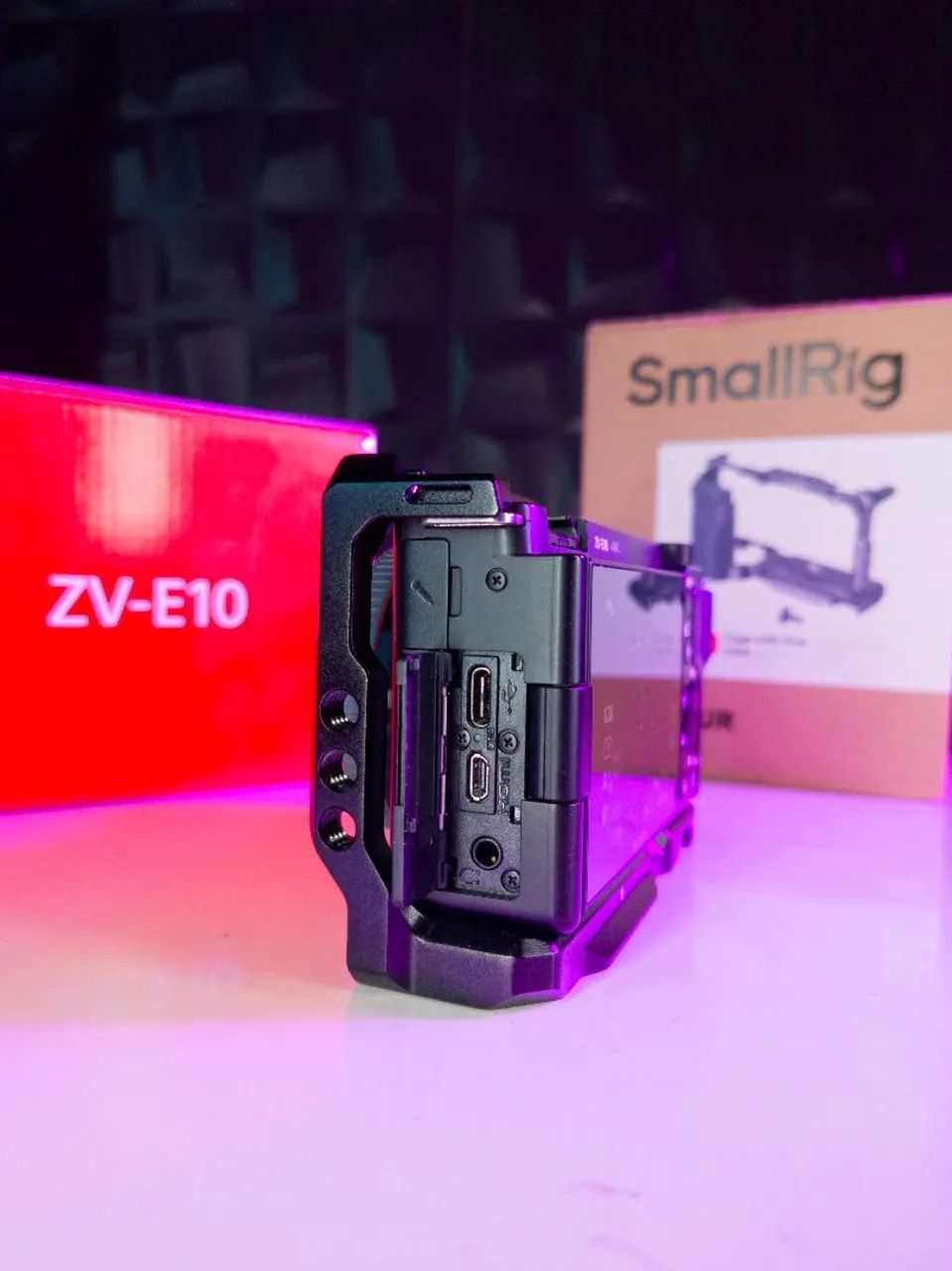 Câmera Sony Alpha ZV-E10 APS-C com Cage Smallrig  - Foto 5