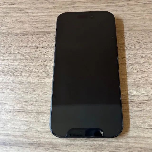 iPhone 15, 256gb, preto.