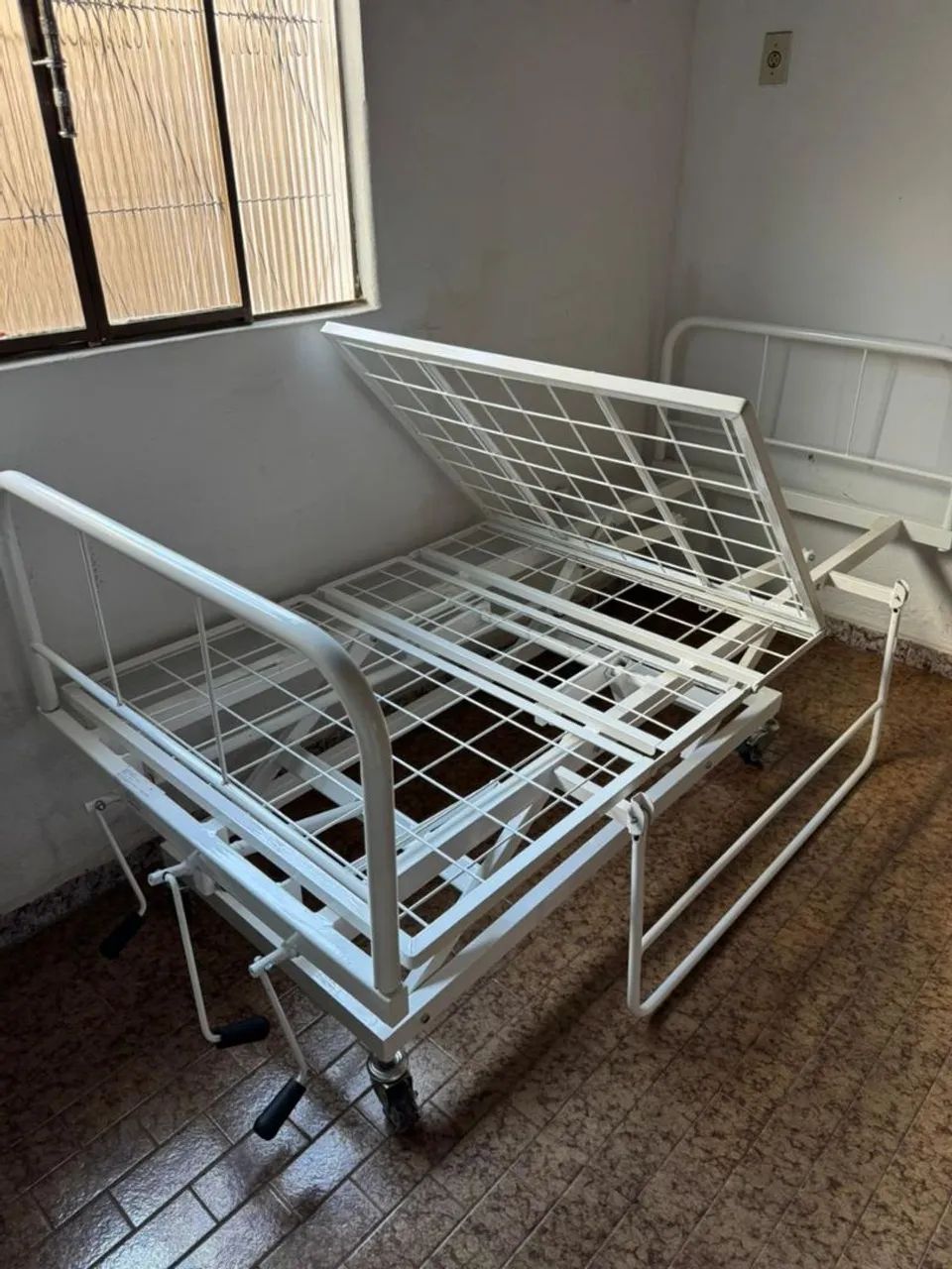 Cama Hospitalar - Foto 3