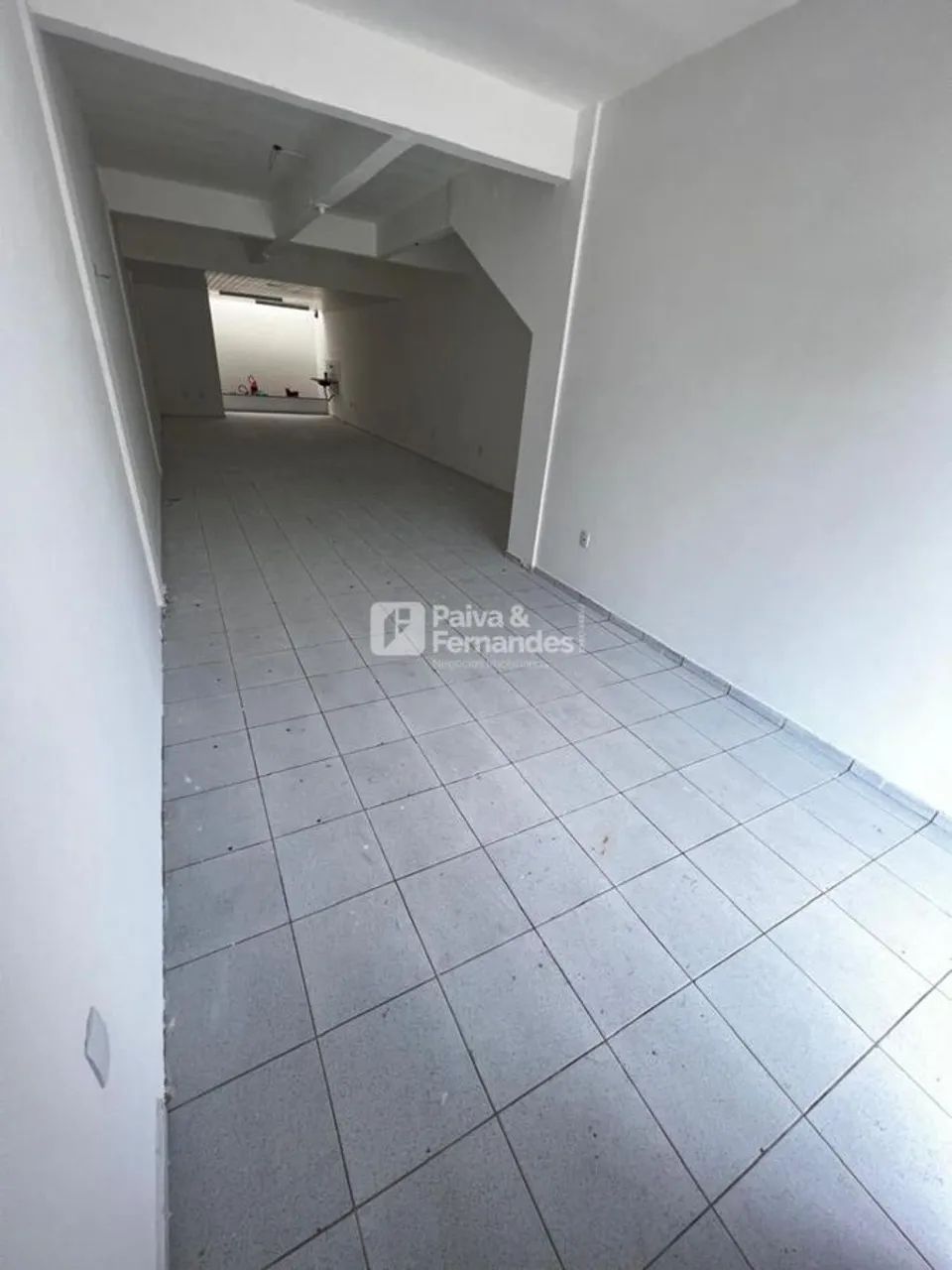 LOJA COMERCIAL - AV. MARIA LACERDA - Foto 2
