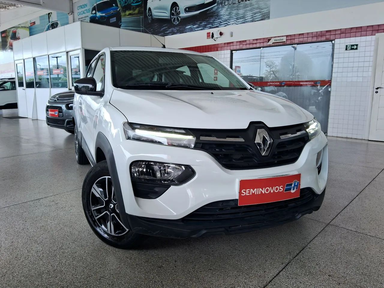 Renault Kwid KWID Intense 1.0 Flex 12V 5p Mec. 2023