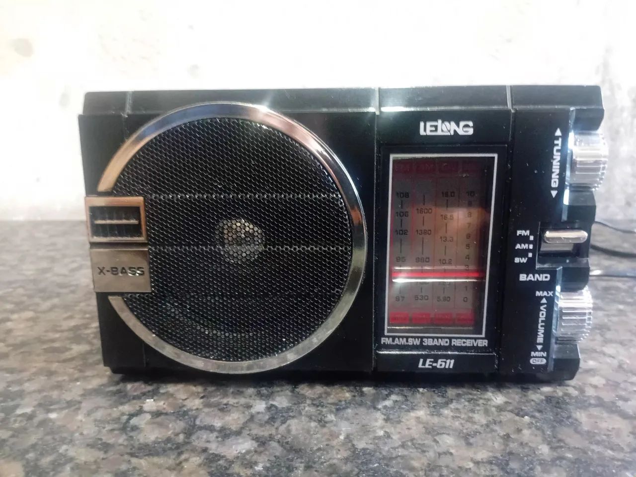 Rádio AM/FM a pilha