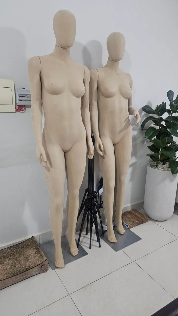 Manequim para loja feminina  - Foto 2