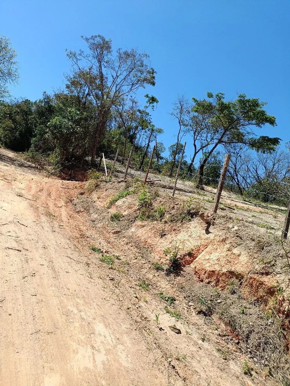 Situado: Rua vinte e Dois  - Foto 2
