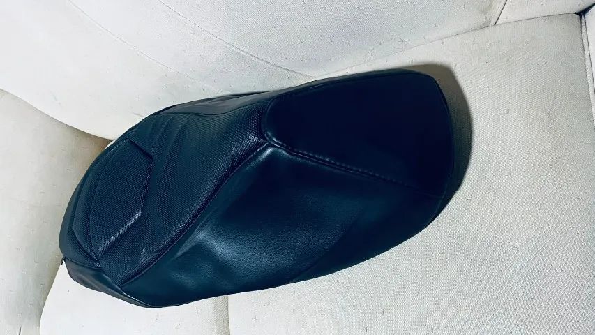 Capa GV Bancos pata Moto ADV 150 Honda