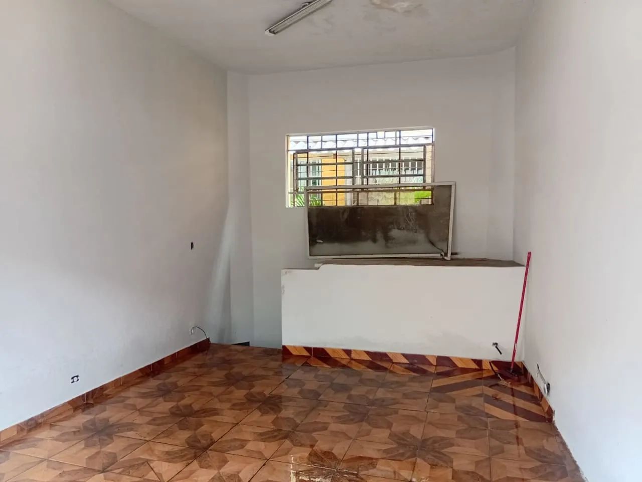 Loja na Rua Maria Amália Lopes Azevedo, 535  47 m² - Foto 4