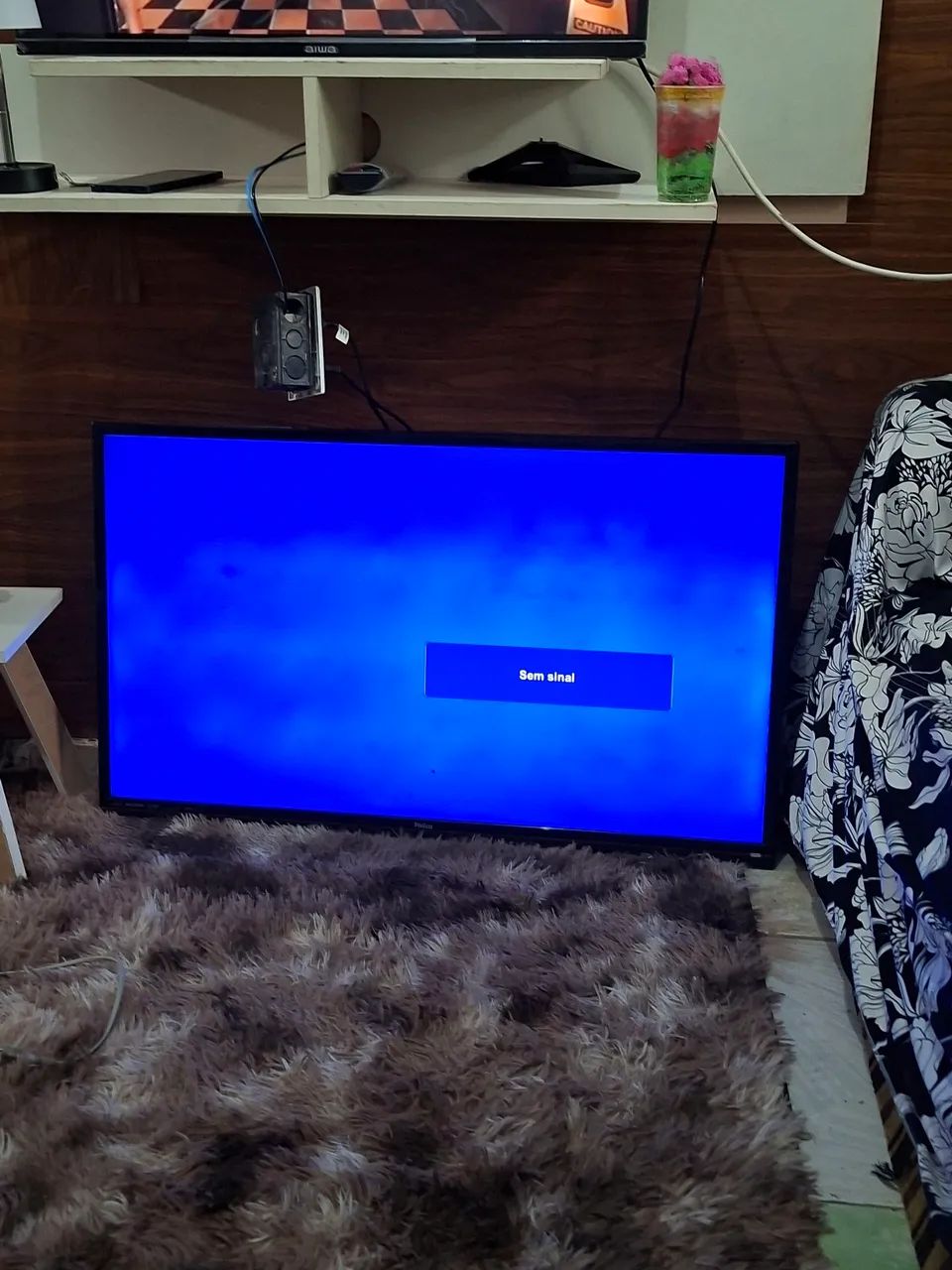 Vendo TV Plilco 39 polegadas, funcionando porém com pequeno defeito. - Foto 2