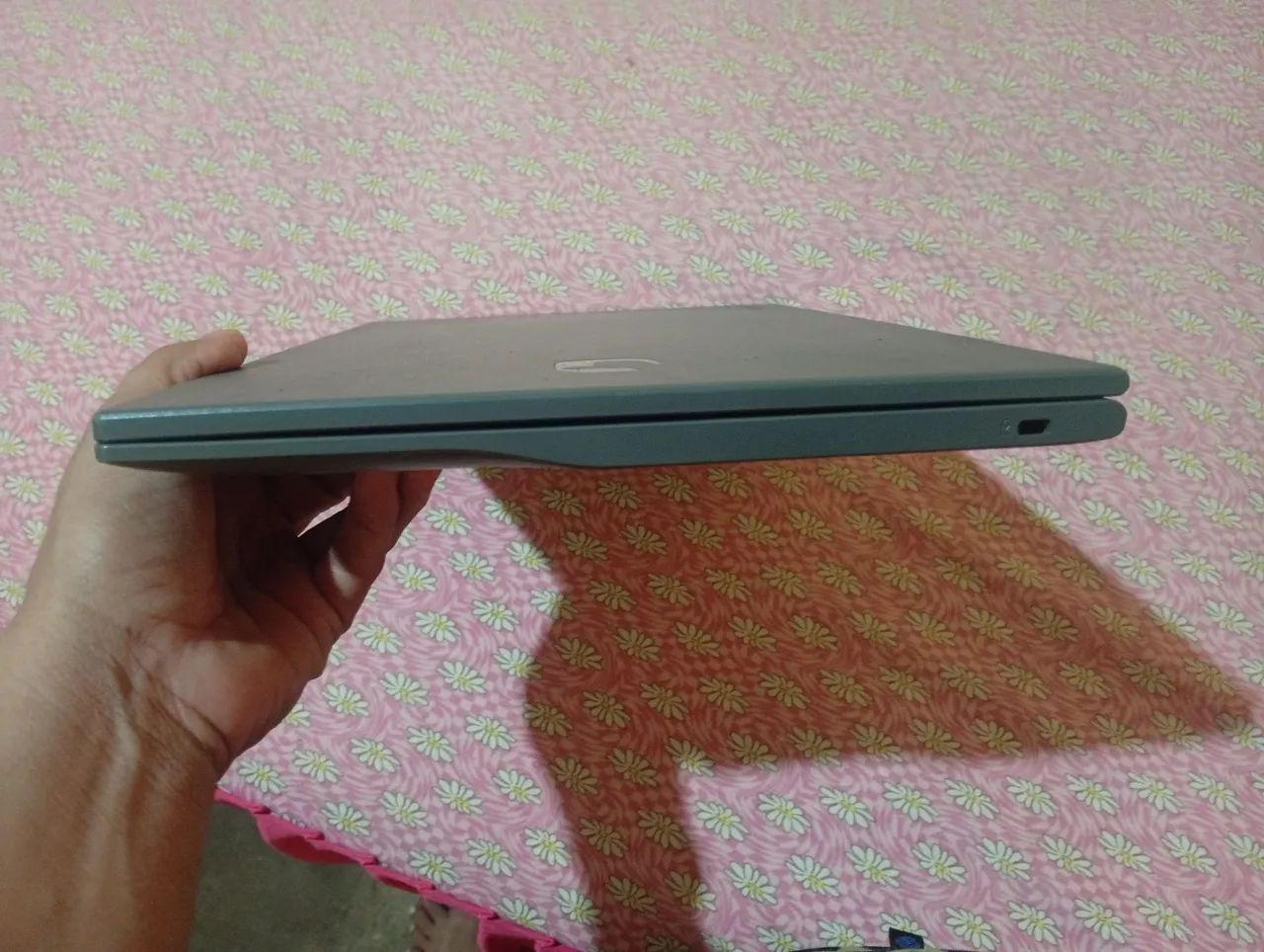 VENDE-SE UM NOTEBOOK POSITIVO EM ÓTIMO ESTADO - Foto 5