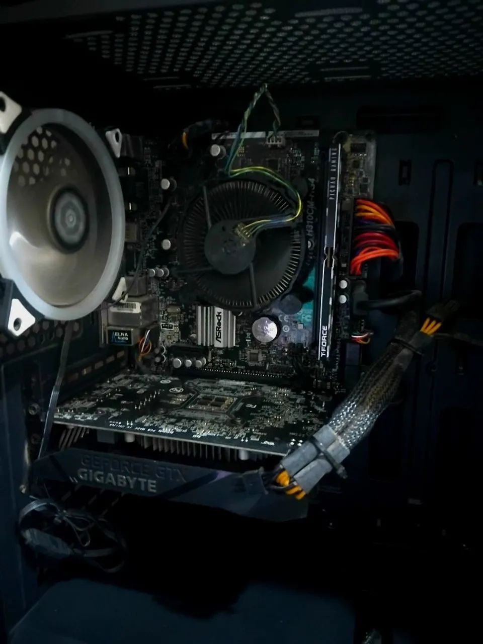 PC Gamer Completo c/ GTX 1650 Super + Monitor 100Hz + Mesa e Periféricos - Foto 3