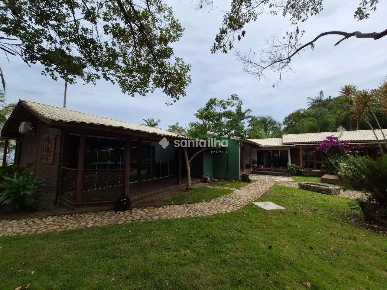Casa com 3 dormitórios à venda, 314 m², Rio Tavares - Florianópolis/SC - Foto 9
