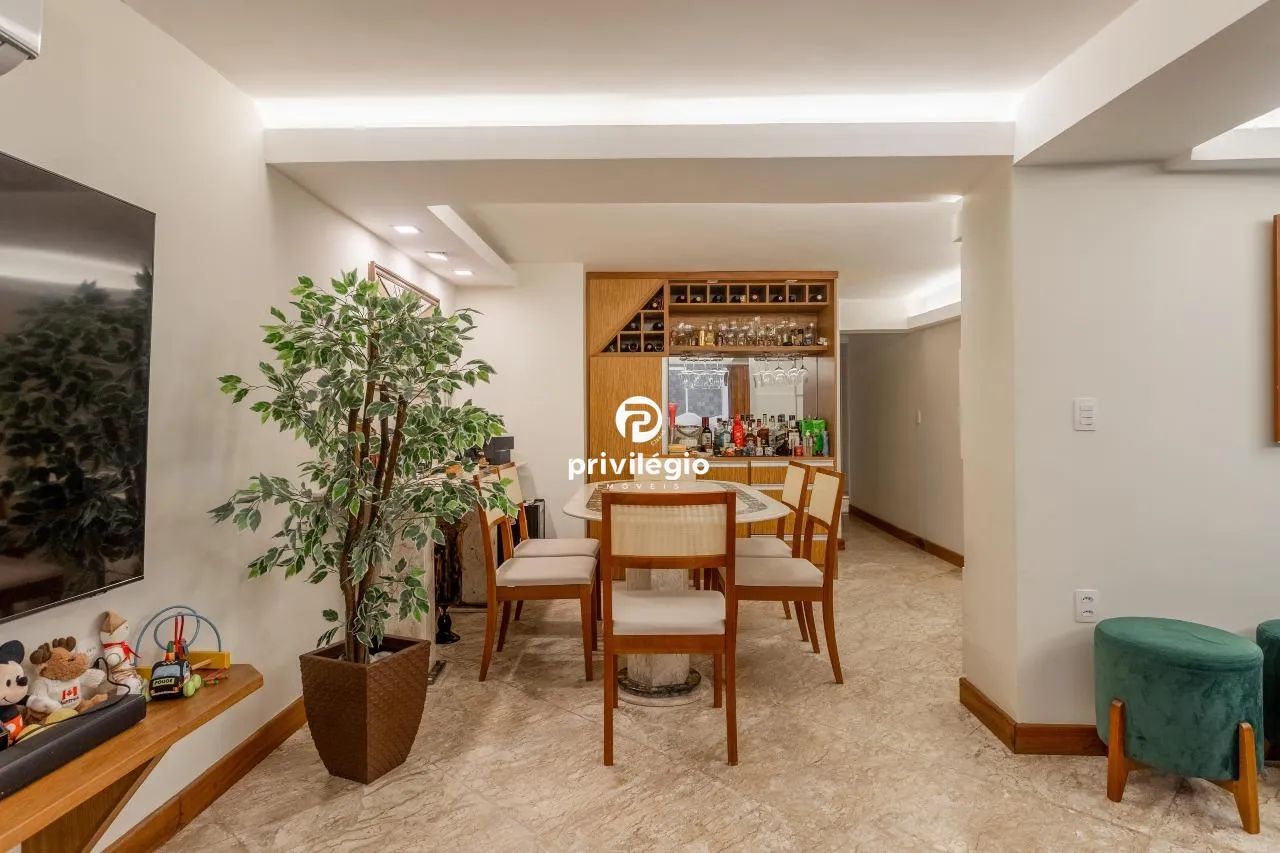 Casa Duplex à Venda em Ipanema com 5 Quartos e 2 Suítes - Foto 5