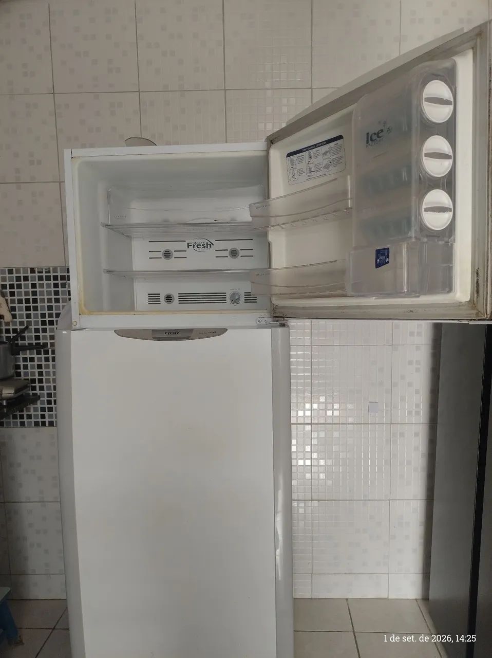 Geladeira branca duplex