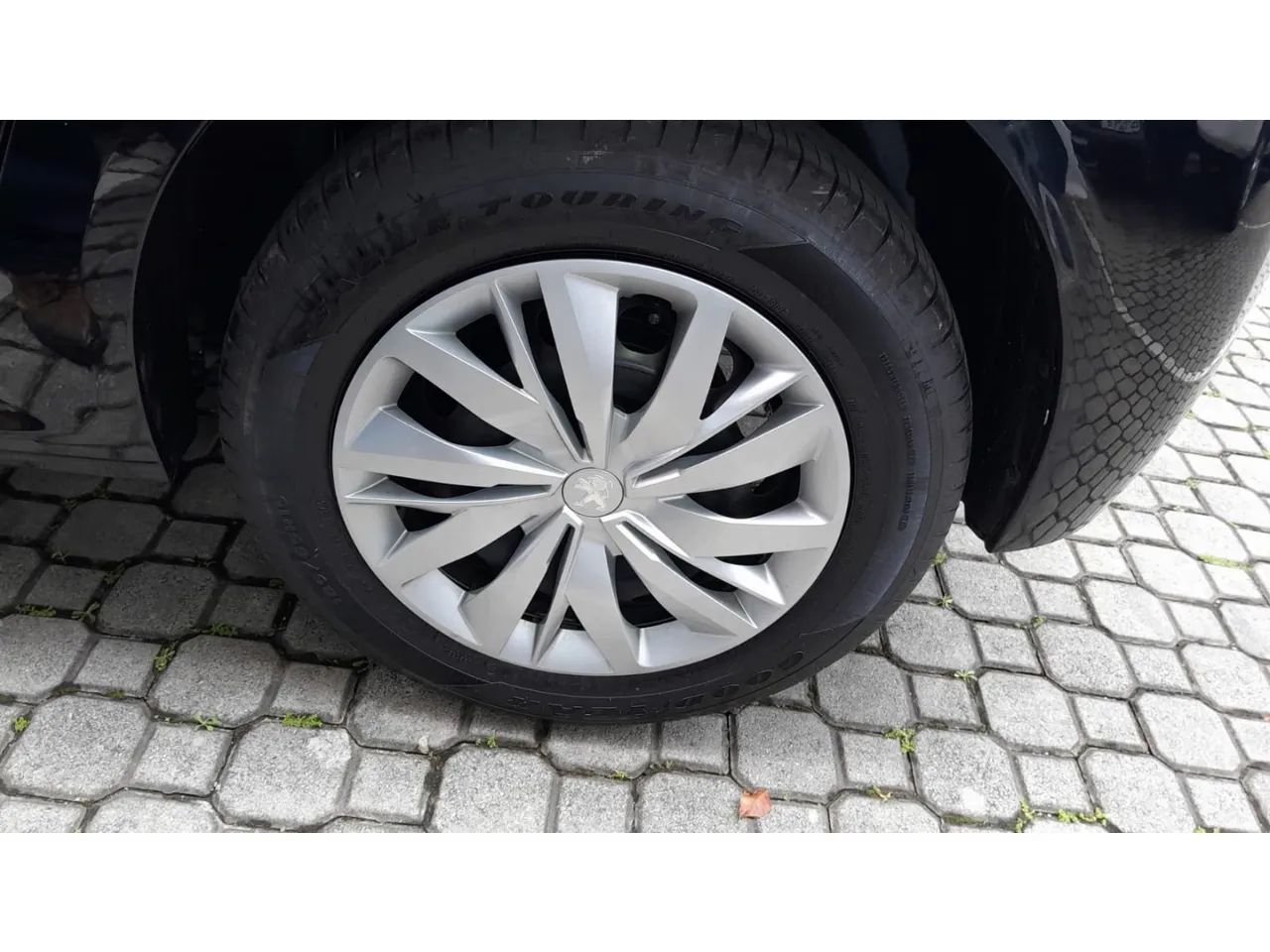 Peugeot 208 Like 1.0 Flex 6V 5p Mec., foto 11 de 11
