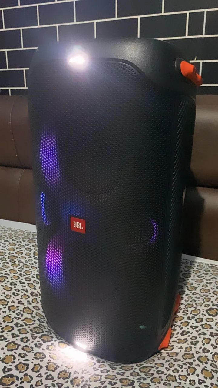Caixa de som JBL  - Foto 2