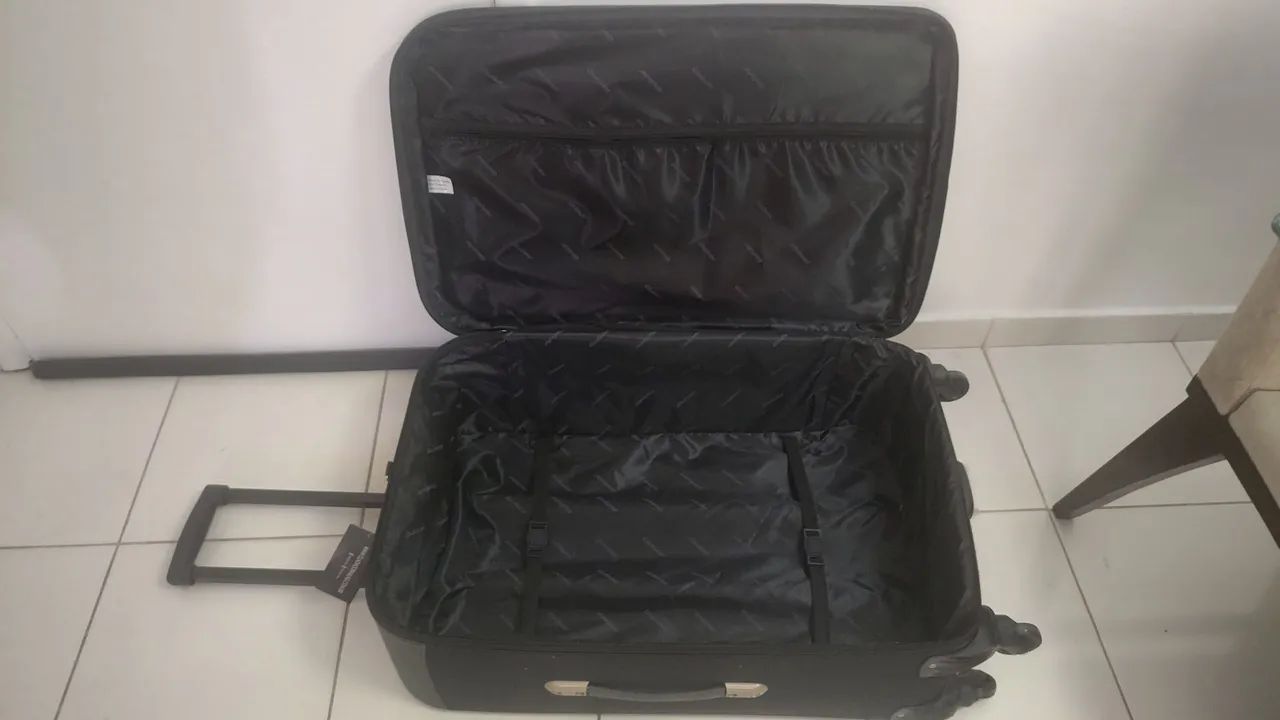 Mala grande de viagem, nova nunca usada ainda com etiqueta. - Foto 3