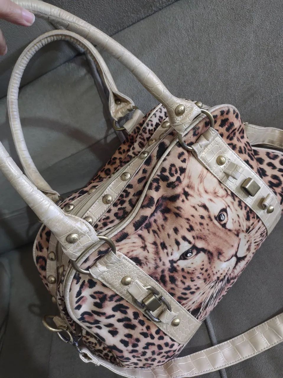 Três bolsas. 40 reais  - Foto 4