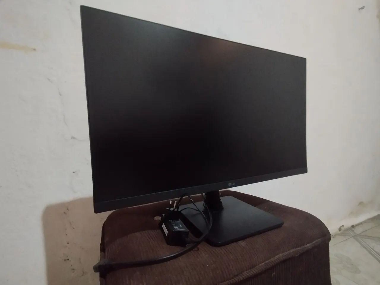VENDO MONITOR 24' 100hz NOVO