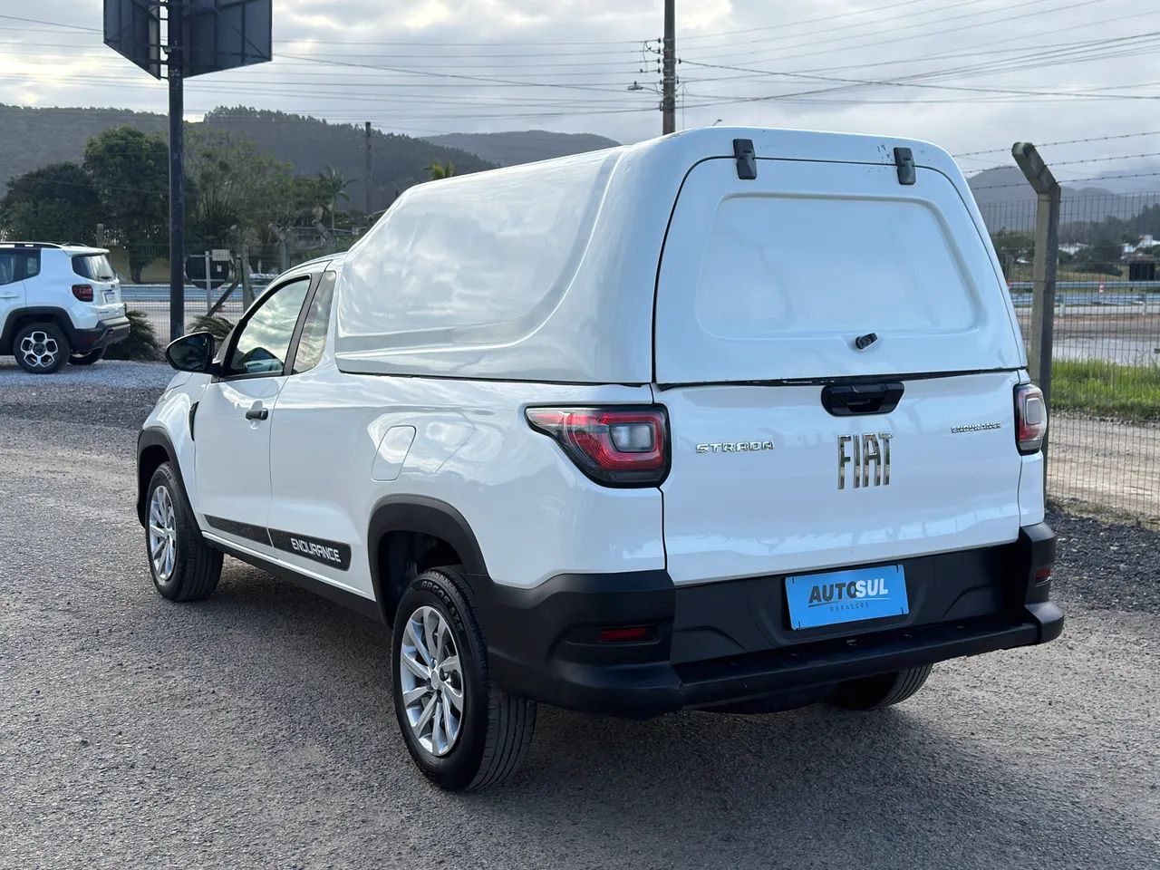 Fiat Strada Endurance 1.4 Flex 8V CS Plus 2022 - Foto 3