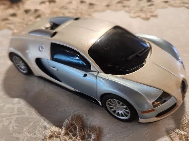 Autorama Scalextric Bugatti Veyron - Carro raro e impecável - Foto 3