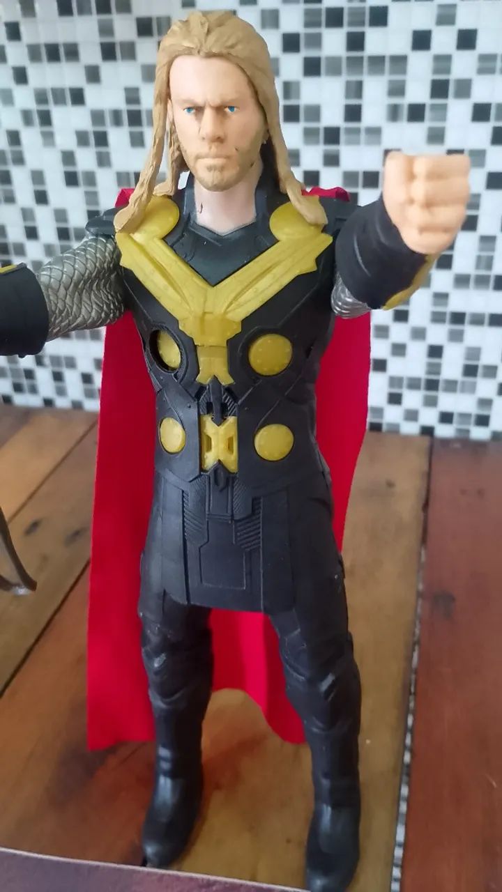 Boneco Thor Vingadores - bem conservado - Foto 2