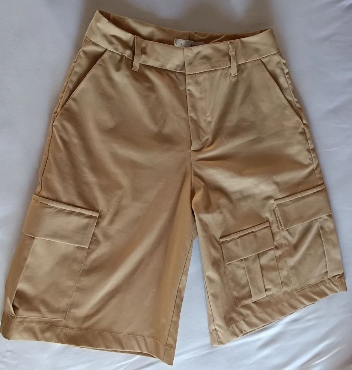 Bermuda cargo feminina 