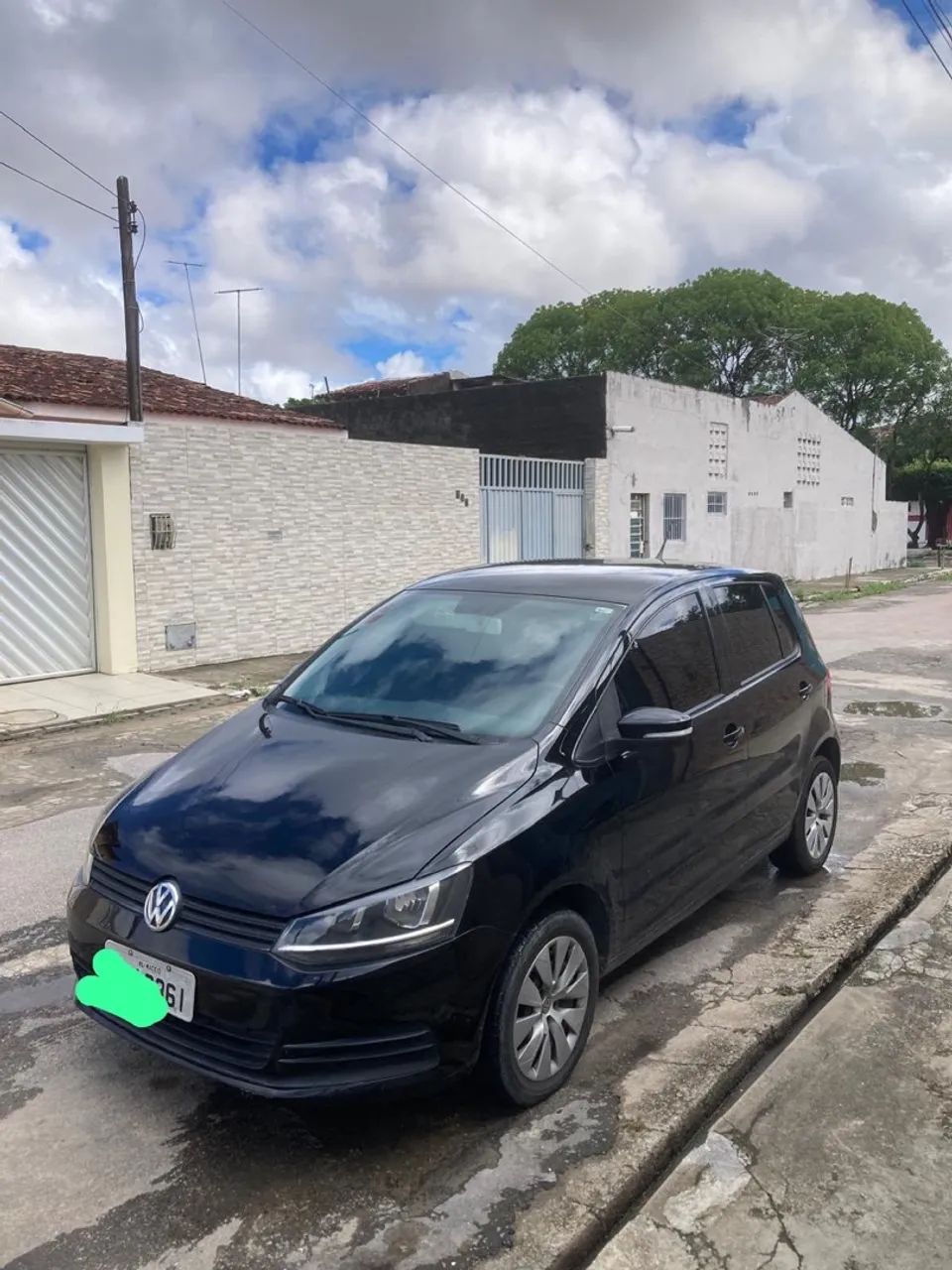 Volkswagen Fox TRENDLINE 1.0 FLEX 8V 5P 2015