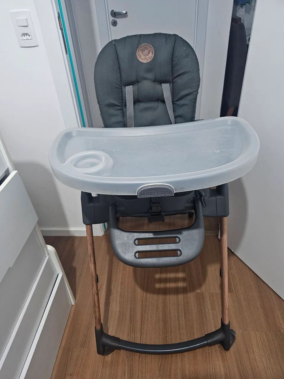 CADEIRA DE ALIMENTAÇÃO PARA BEBE