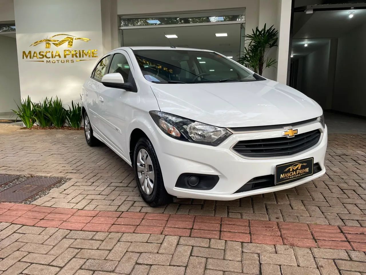 Chevrolet Onix Hatch LT 1.0 8V Flex Mec. 4P 2017 - Foto 3