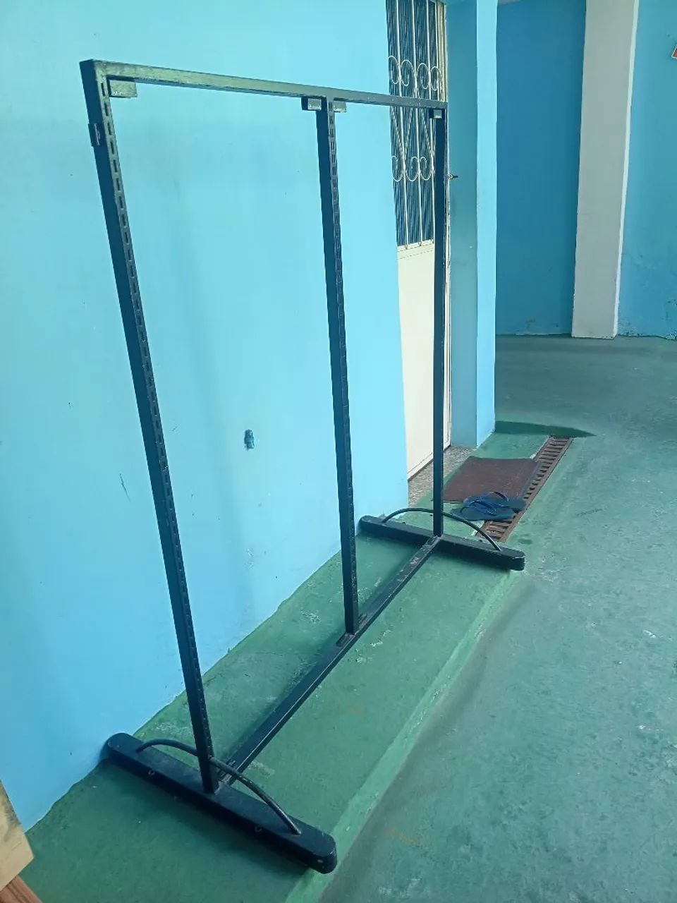 Arara de roupa  - Foto 3