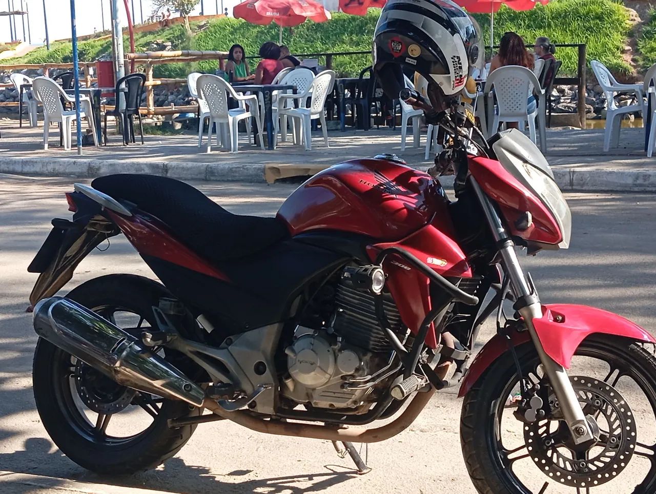CB300R