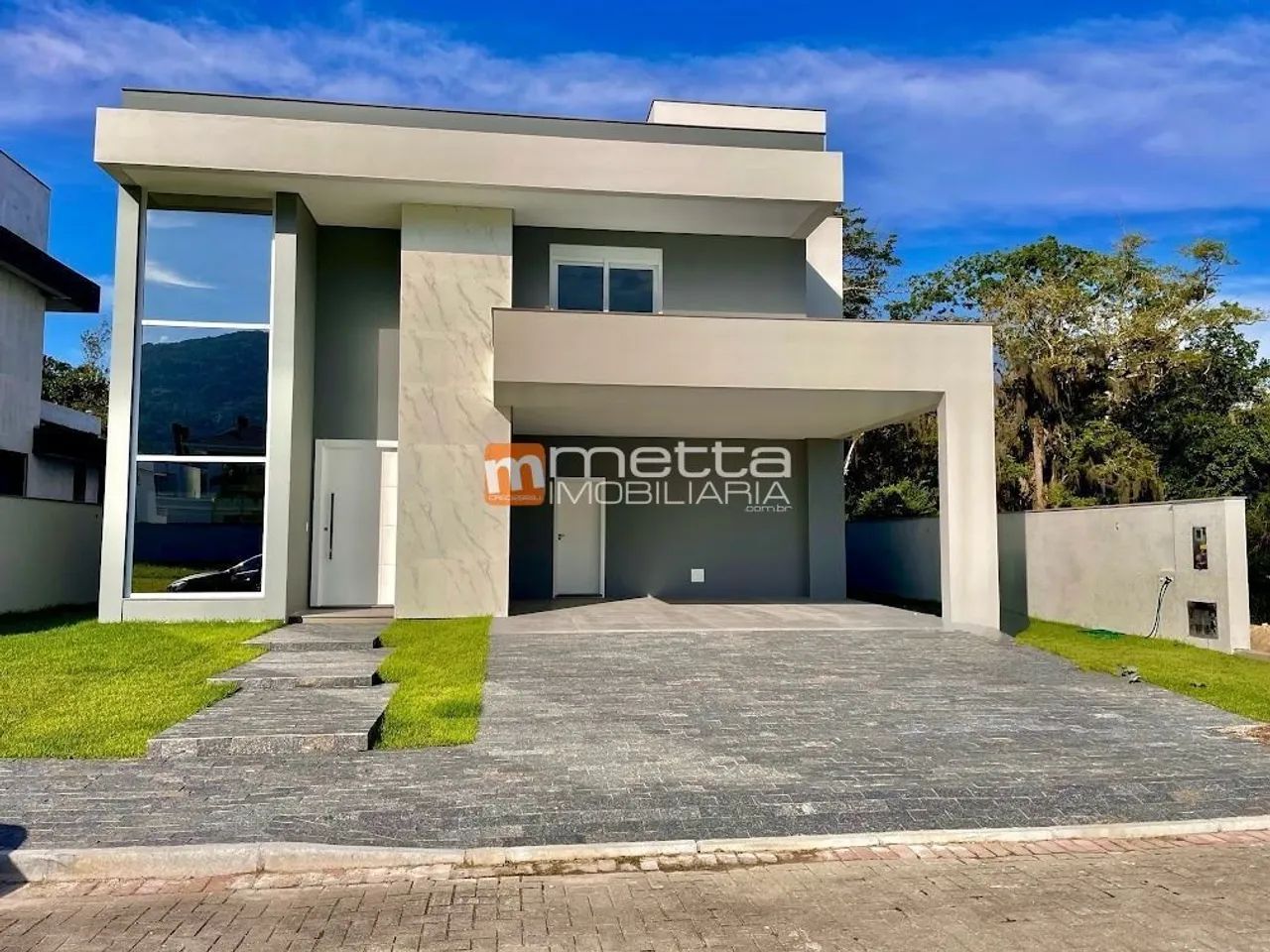 Casa em condomínio à Venda em Ratones, Florianópolis - SC