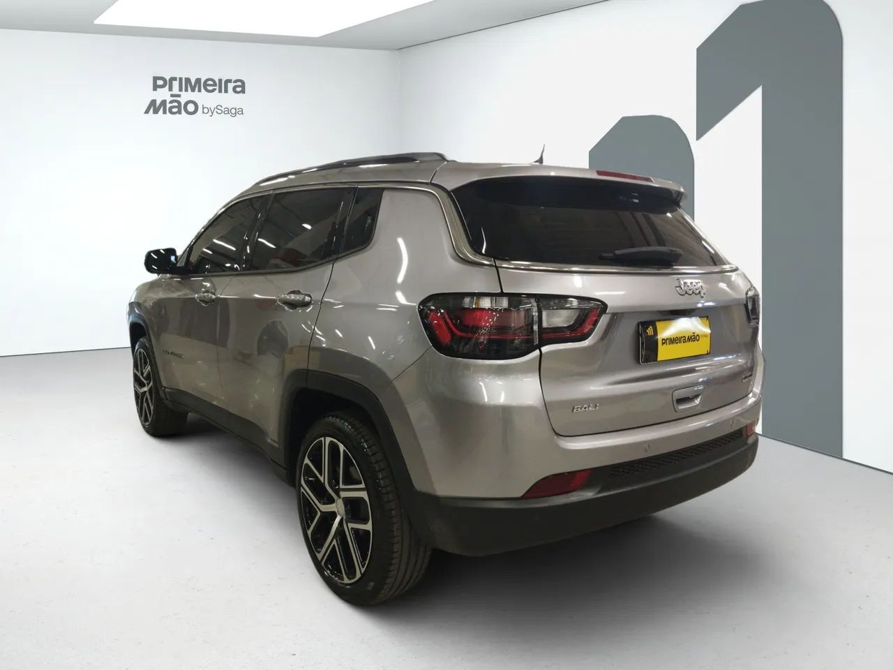 Jeep Compass Longitude Night Eagle 1.3 Flex 2026 - Foto 5