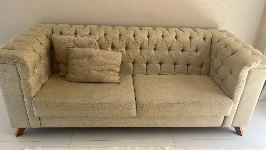Sofá Clássico 3 lugares