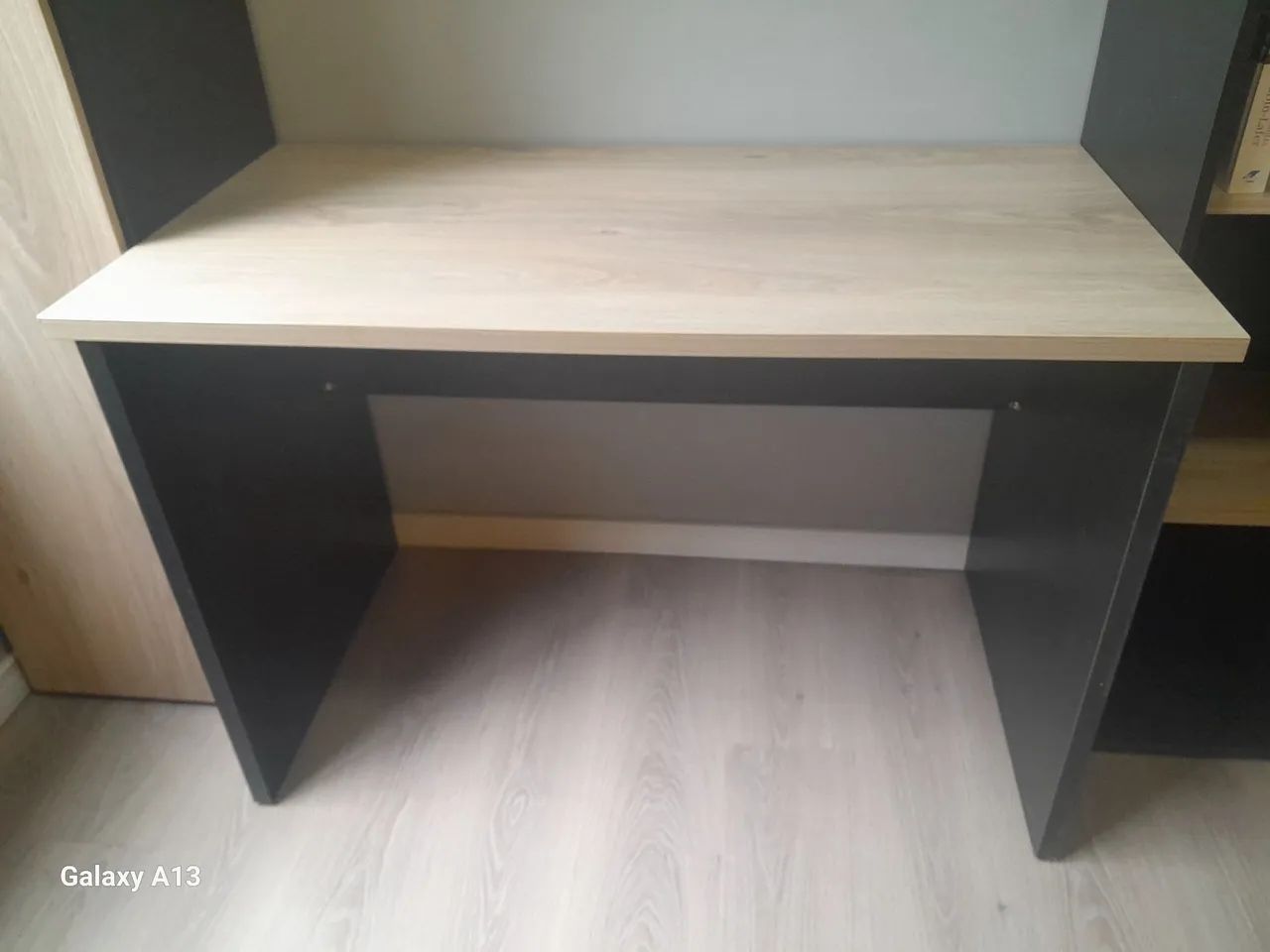 Mesa e torre/estante Escritório  - Foto 2