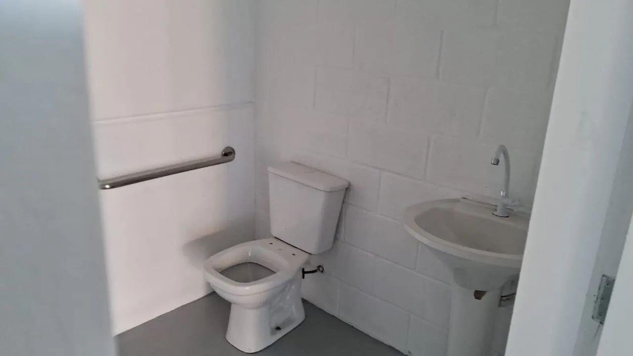 Alugo galpão 335 m2 - Foto 2