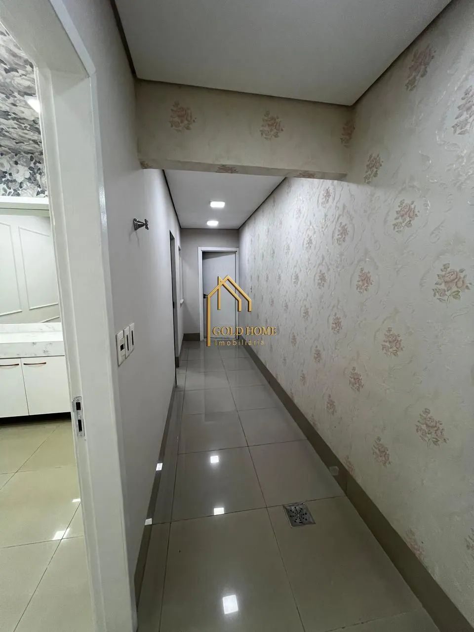 Vendo casa comercial no bairro Recanto dos Pássaros - Foto 5