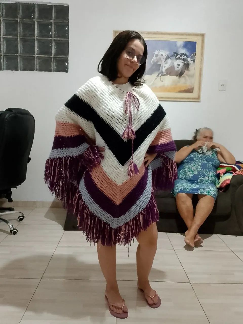 Poncho de crochê  - Foto 3